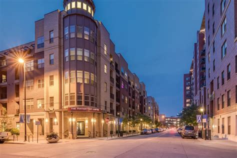 Meridian Garden <b>Apartments</b> has rental units ranging from 457-980 sq ft starting at $1300. . Apartments denver co
